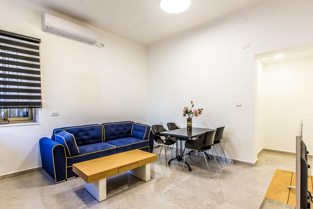 Sunset Beach Apartments Tel Aviv Exterior foto